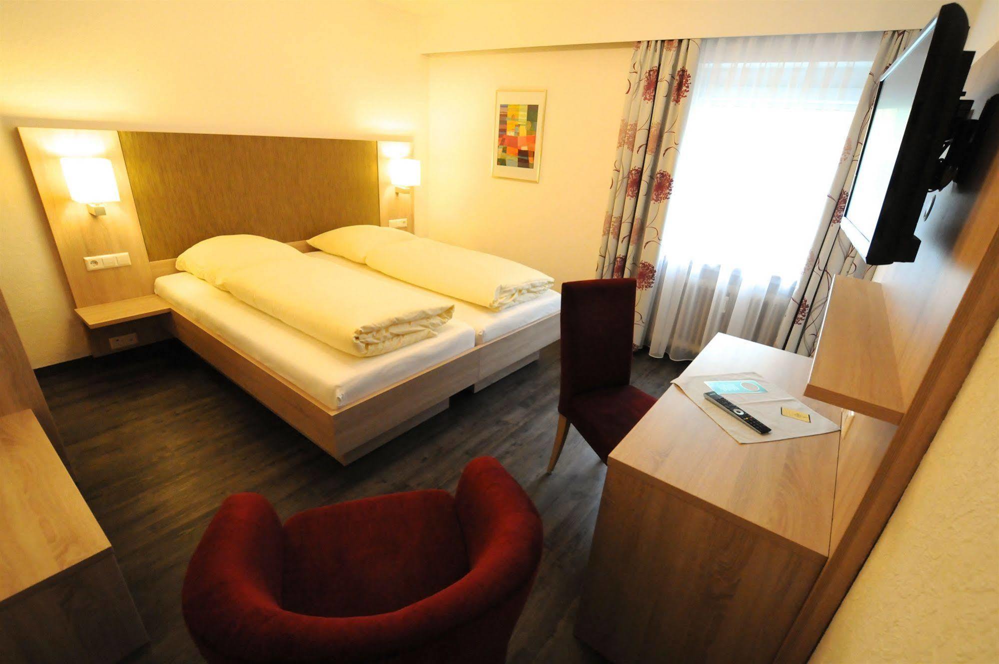 Hotel Ritter Tettnang Exteriör bild